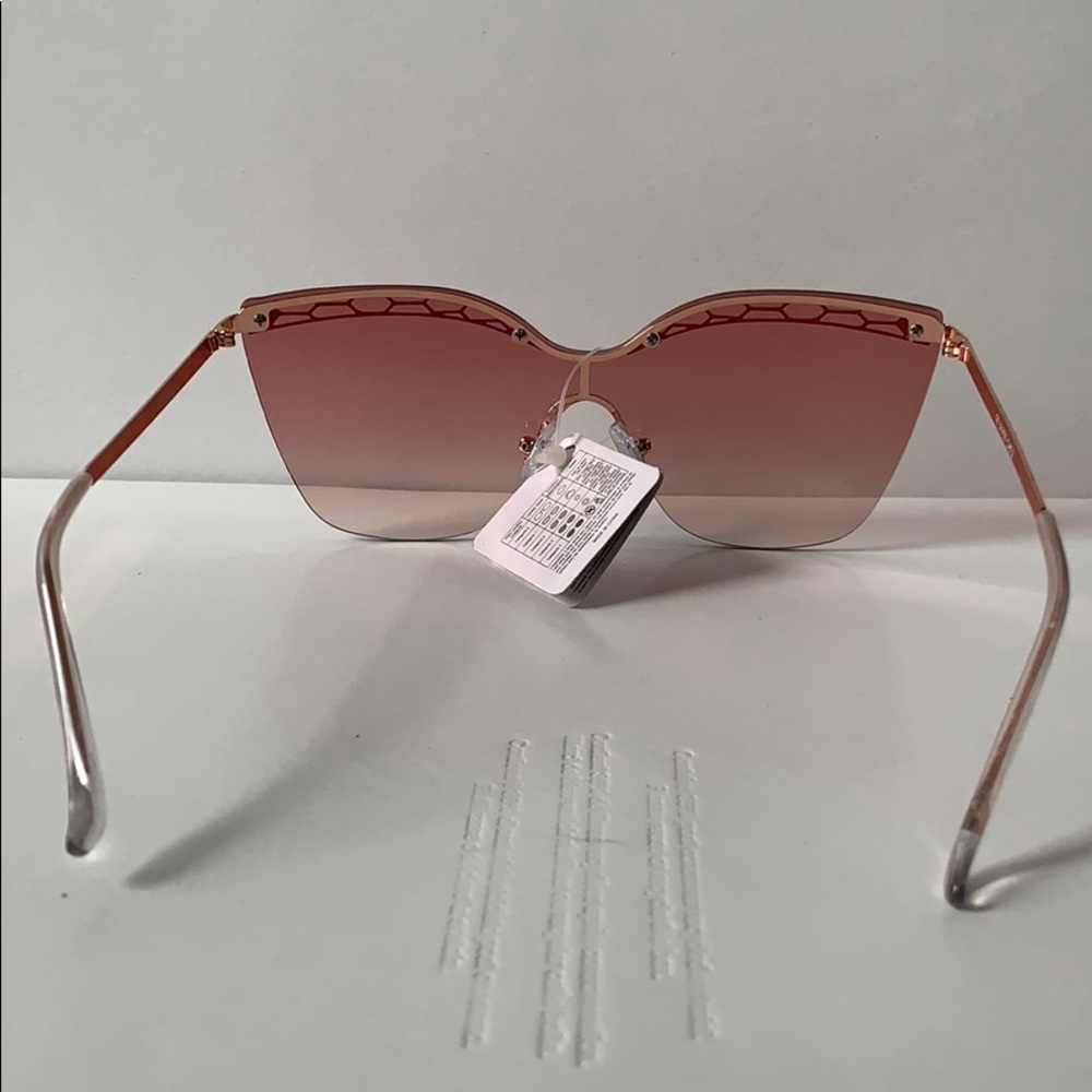 🆕 🆑  SUNGLASSES - Picture 3 of 8